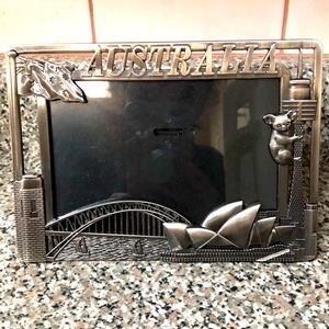 Australia 4 x 6 Metal Frame!